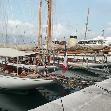 Apartment Le Stone Studio Saint-Tropez